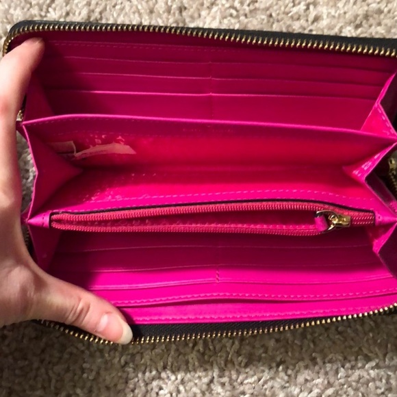 EUC Kate Spade Neda Wallet - Picture 3 of 7
